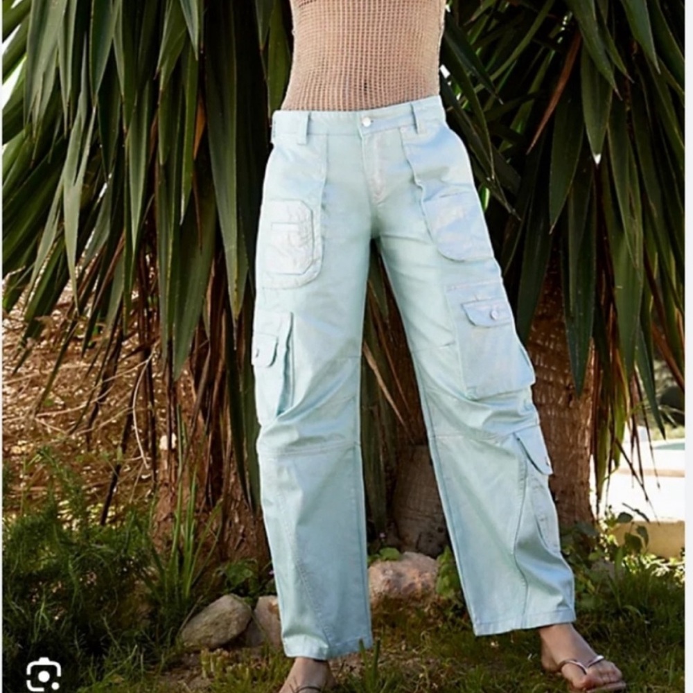 Free People We The‎ Free Lap of Luxury Barrel Cargo Jeans